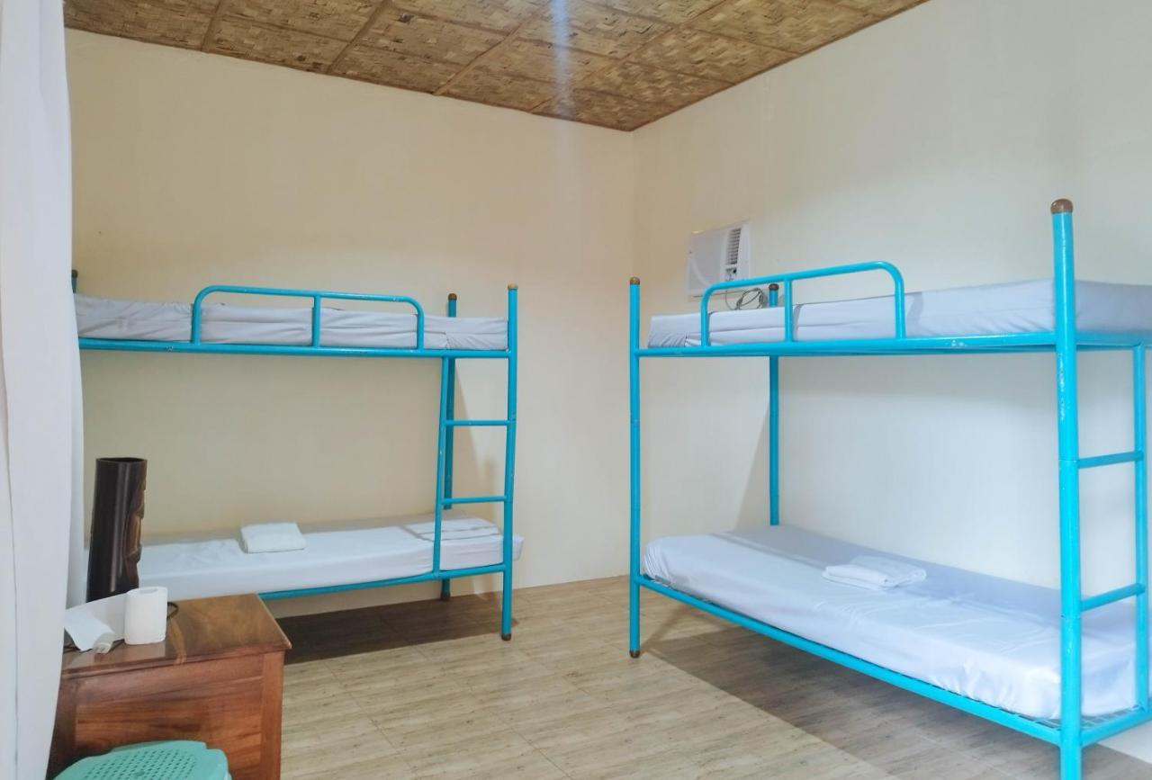 Casa Nena Hotel & Resort Iloilo By Reddoorz Guimbal Екстер'єр фото