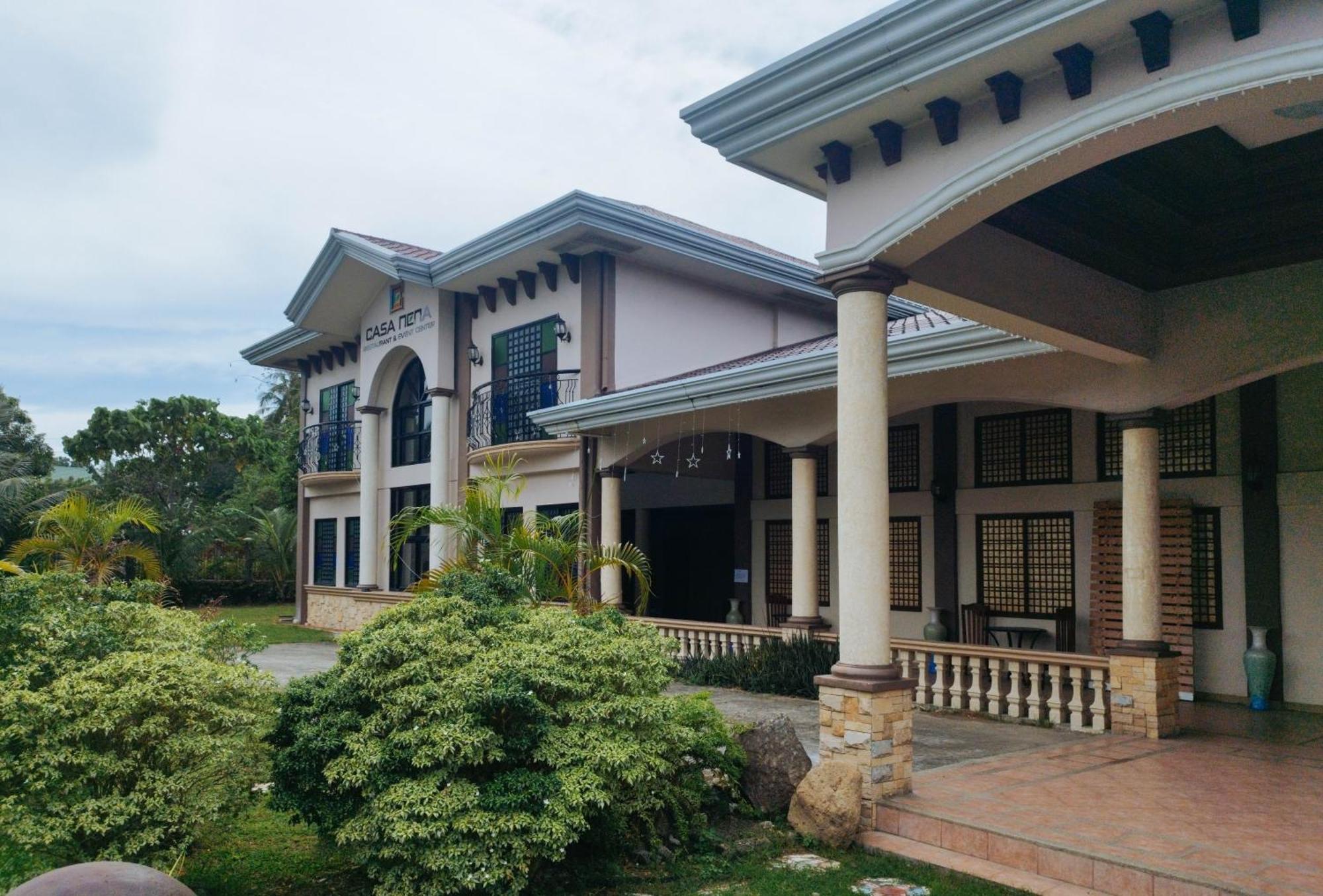 Casa Nena Hotel & Resort Iloilo By Reddoorz Guimbal Екстер'єр фото